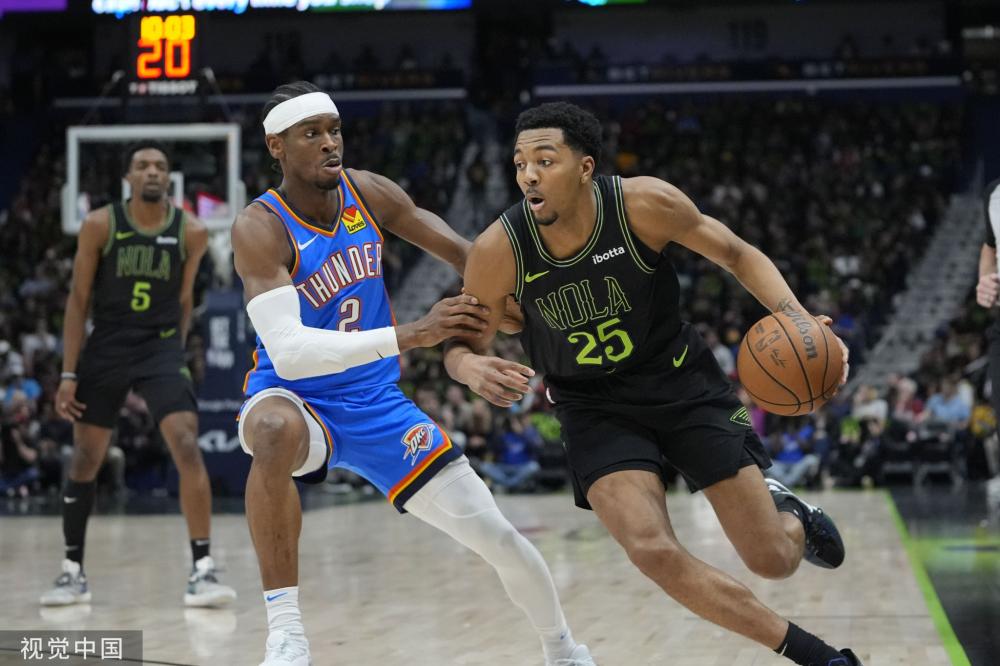 通过中场的 通过中场的