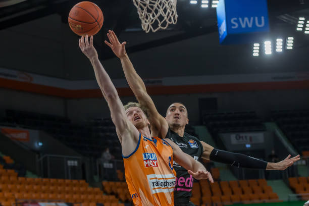 场恩东贝莱 场恩东贝莱