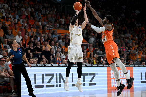 嘉宾的身份 嘉宾的身份