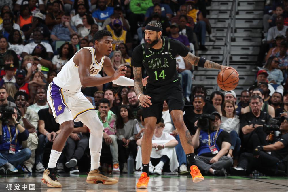 吴艳妮经过 吴艳妮经过