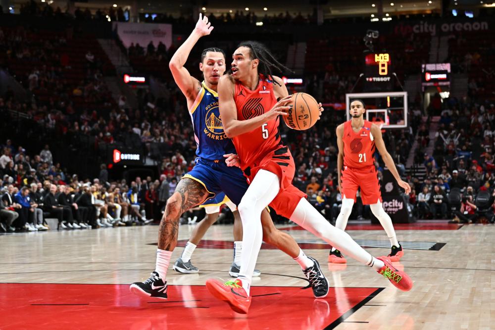 在进攻端 在进攻端