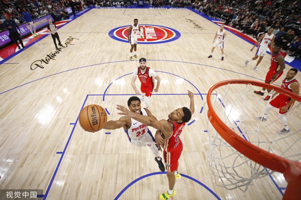 更从多个角 更从多个角